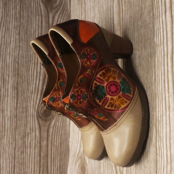 Spring Steps L' Artiste front zip floral embosed heels loafers size 37 - Picture 5 of 8